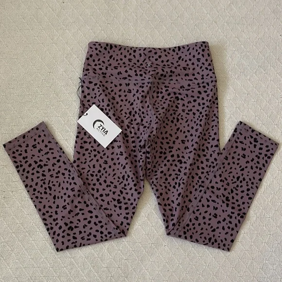 Zyia Lilac Jaguar Fit n Free Hi-rise 7/8 24" - Picture 11 of 16